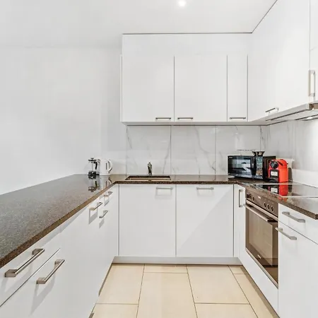 Badenerstrasse 356 - Self Check In By Homenhancement *