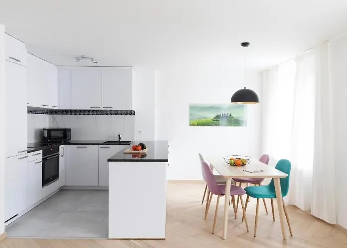 Badenerstrasse 356 - Self Check In By Homenhancement