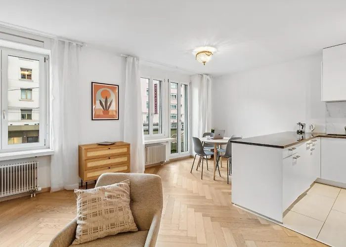 Badenerstrasse 356 - Self Check In By Homenhancement *