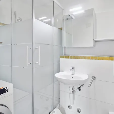 Apartamento Badenerstrasse 356 - Self Check In By Homenhancement *